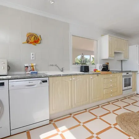 Villa Arundel By Aguilarent